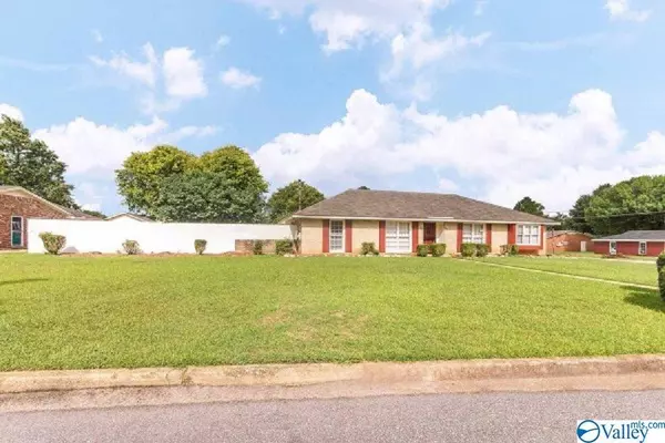 433 Stroll Drive, Montgomery, AL 36117