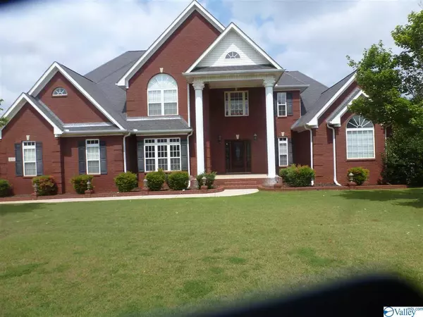 200 Morningwalk Lane, Huntsville, AL 35824