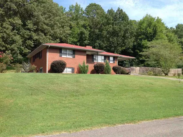 1521 Shady Grove Road, Piedmont, AL 36272