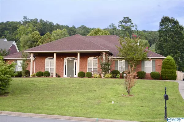 103 Emory Drive, Priceville, AL 35603