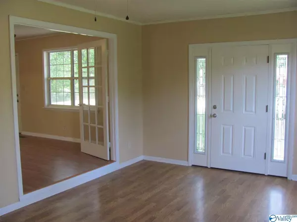 Boaz, AL 35957,407 Garmon Avenue