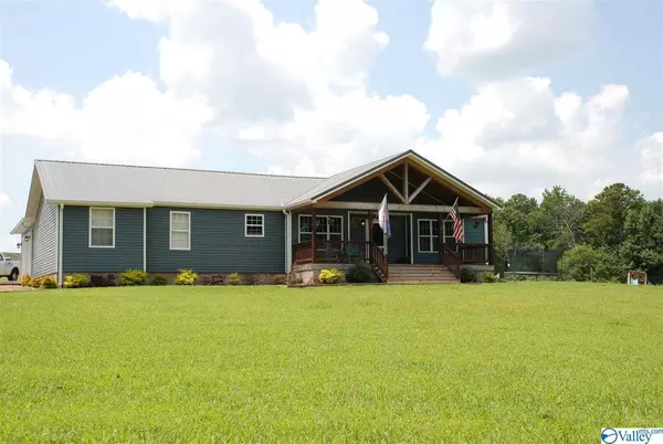 271 County Road 516, Rainsville, AL 35986