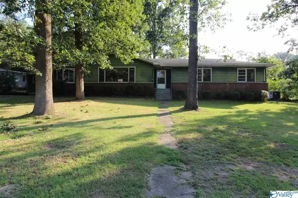 321 Howell Circle, Gadsden, AL 35904