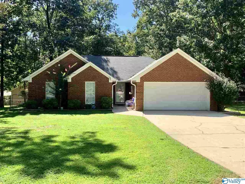 21825 Hickory Hills Lane, Athens, AL 35613