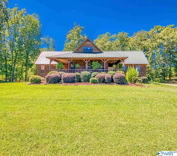 721 County Road 22, Mount Hope, AL 35651