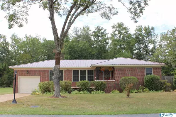 3298 Parker Drive, Hokes Bluff, AL 35903