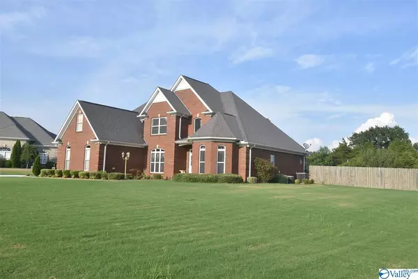 Decatur, AL 35603,230 Braxton Court