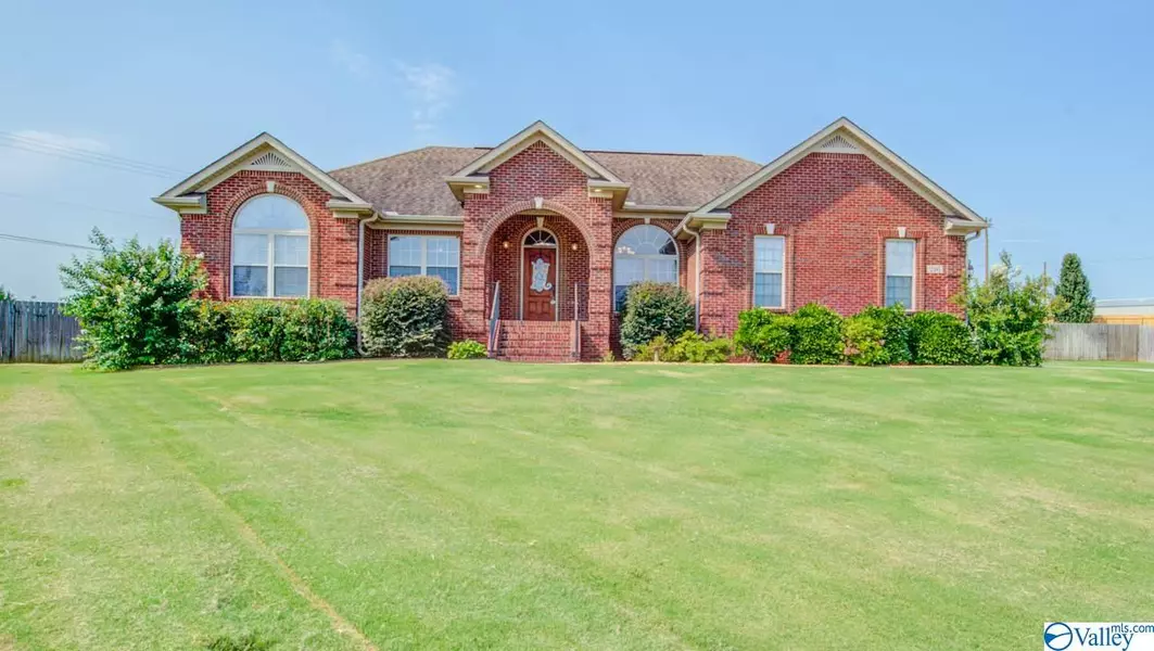 216 Wes Ashley Drive, Meridianville, AL 35759