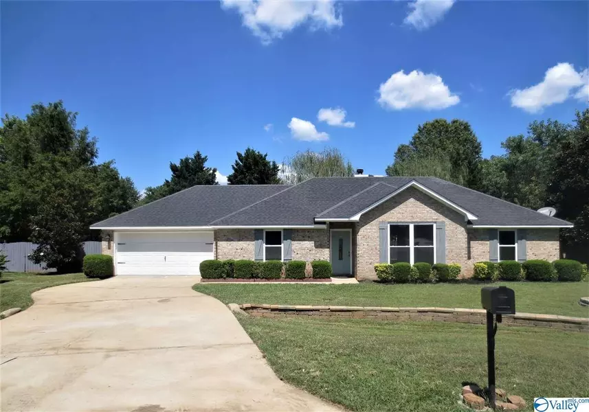 103 Sundance Circle, Hazel Green, AL 35750