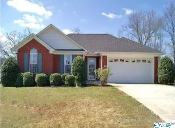 118 Tanner Ridge Circle, New Market, AL 35761