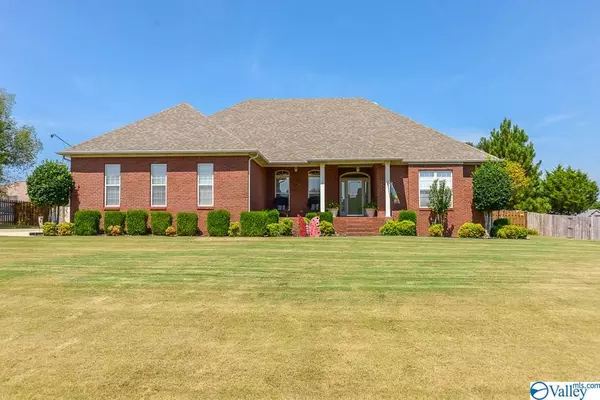 24590 Lisa Drive, Athens, AL 35613