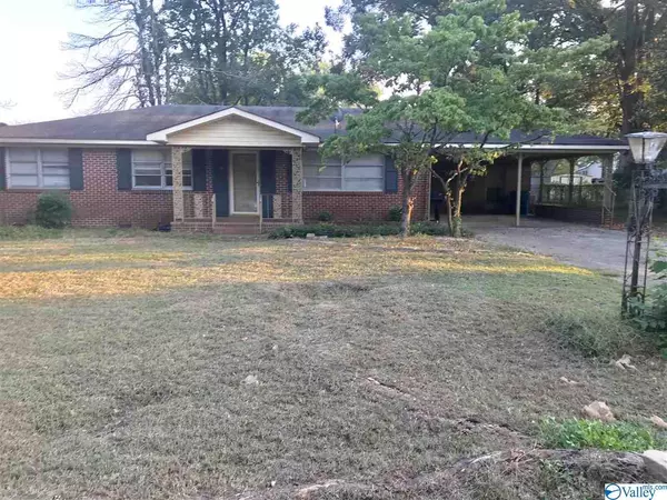 505 Sunset Avenue, Albertville, AL 35950