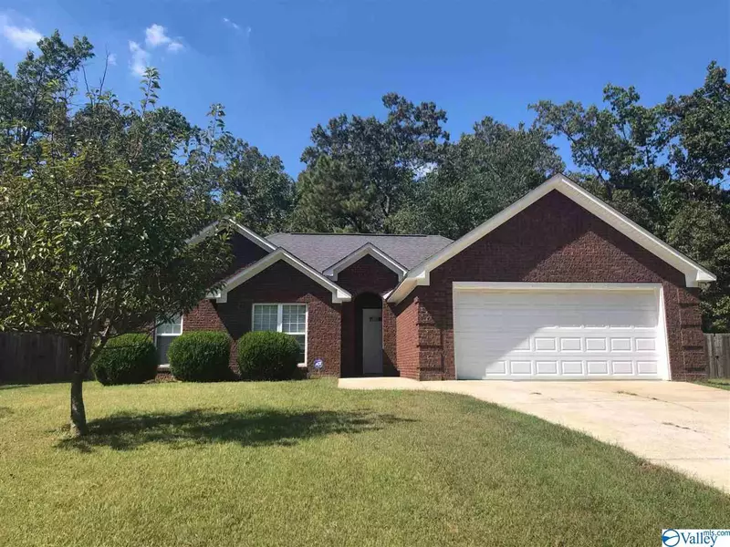 21717 Oakland Meadows Drive, Athens, AL 35613