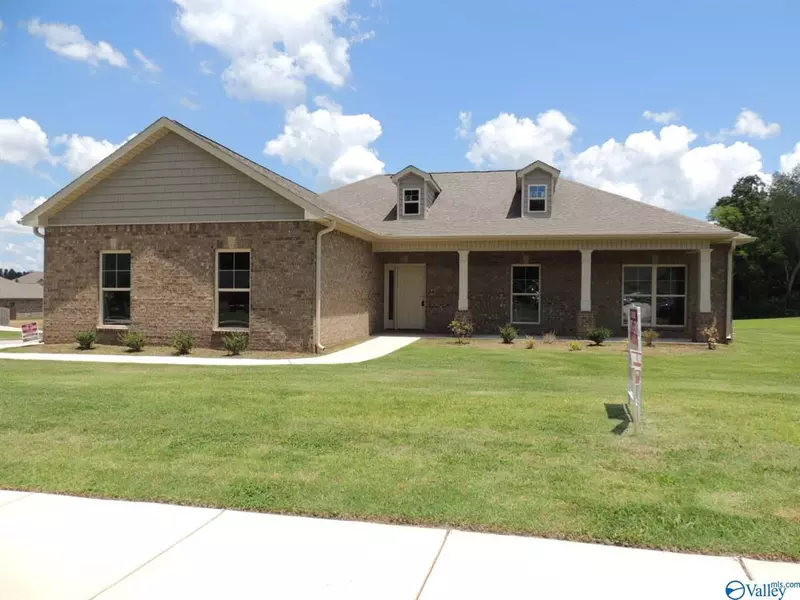 100 Ivy Meadow Circle, Hazel Green, AL 35750