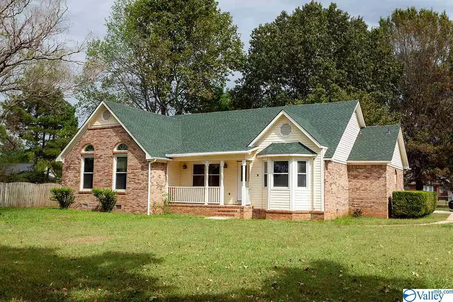 559 Wells Road, Meridianville, AL 35759