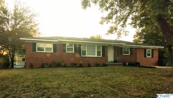 2308 Mary Street SW, Huntsville, AL 35805