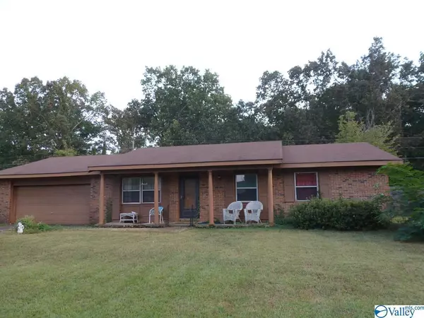 130 Plantation Place, Florence, AL 35633