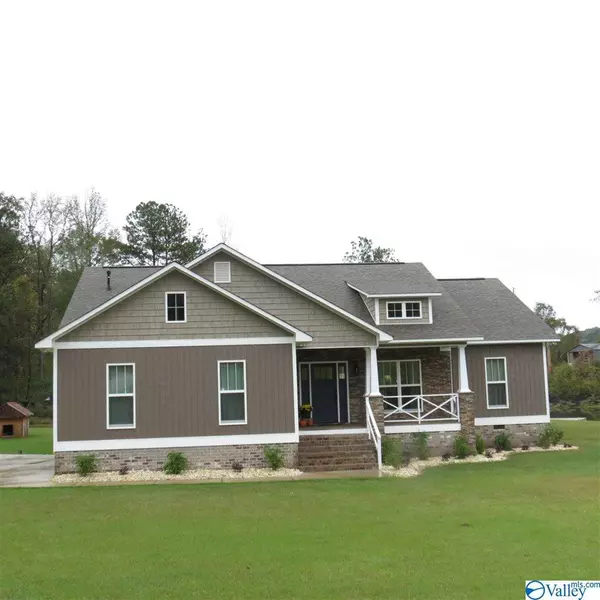 5101 E Honeysuckle Lane, Southside, AL 35907