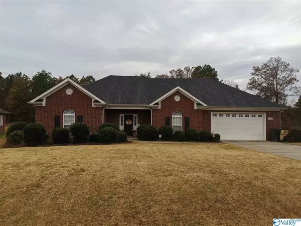 112 Archered Way, New Market, AL 35761