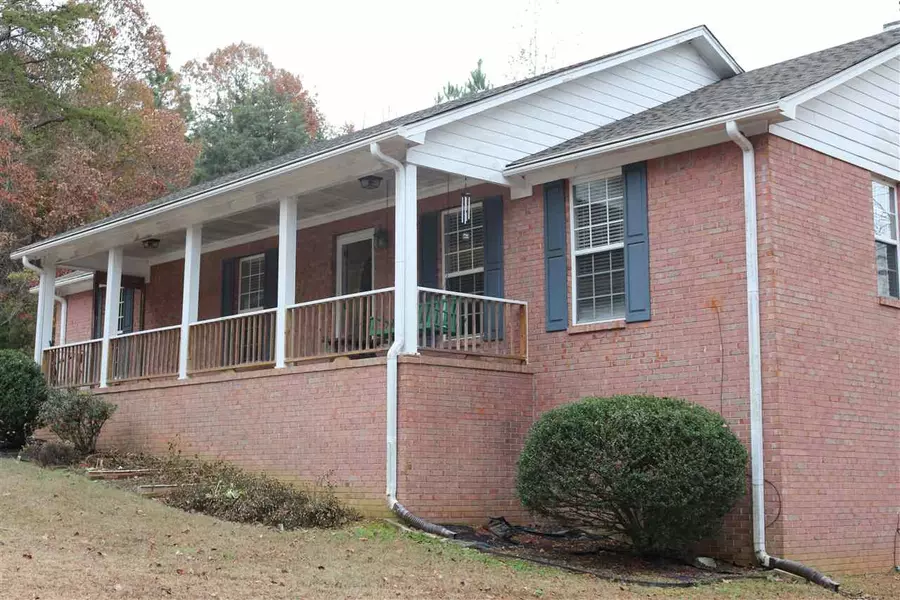 287 Mount Moriah Road, Valermosa Springs, AL 35775