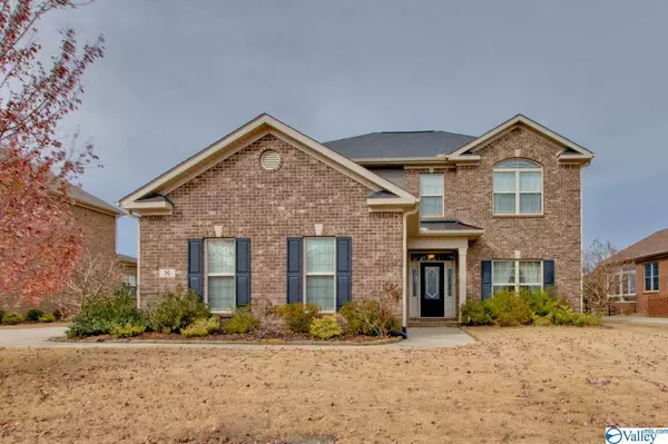 8 Walnut Cove Boulevard, Huntsville, AL 35824