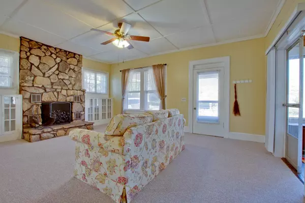 Paint Rock, AL 35764,154 Tipton Street