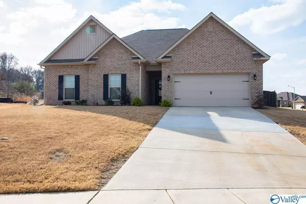 14289 Woodcove Lane, Harvest, AL 35749