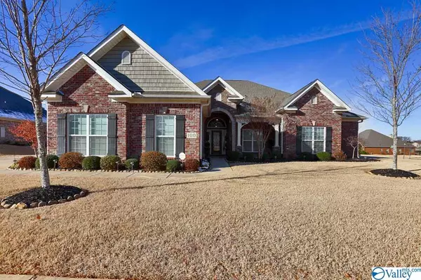 100 Cresthaven Drive, Madison, AL 35758