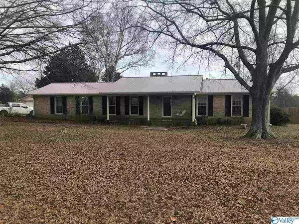 6822 Apple Grove Road, Baileyton, AL 35019