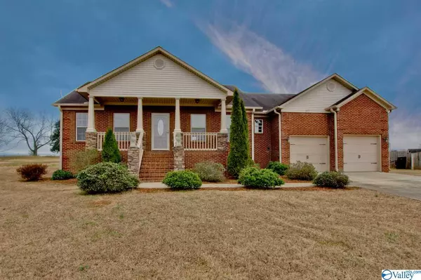 117 Compass Hill Circle, Toney, AL 35773