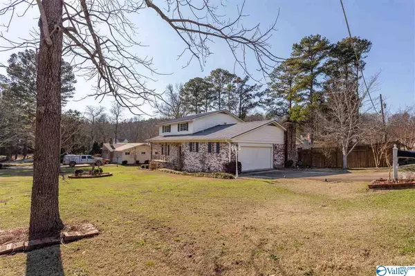 Glencoe, AL 35905,402 Willowbrook Avenue