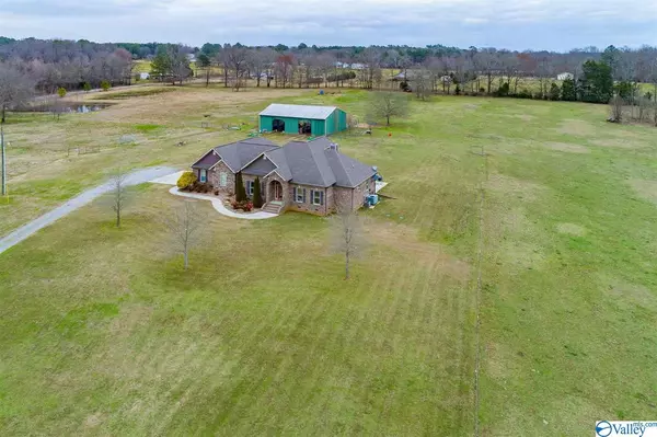 264 County Road 243, Moulton, AL 35650