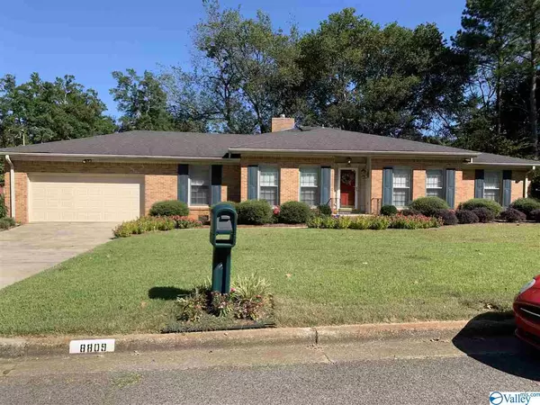 Huntsville, AL 35802,8809 Willow Hills Drive