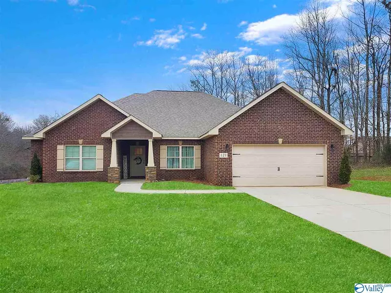 121 Grip Drive, Hazel Green, AL 35750