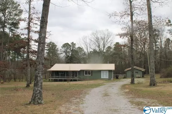 Hollywood, AL 35752,492 County Road 230