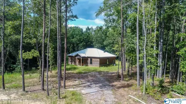 Houston, AL 35572,606 Turkey Bend Drive