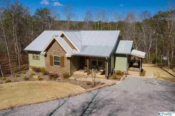 1543 County Road 631, Mentone, AL 35984