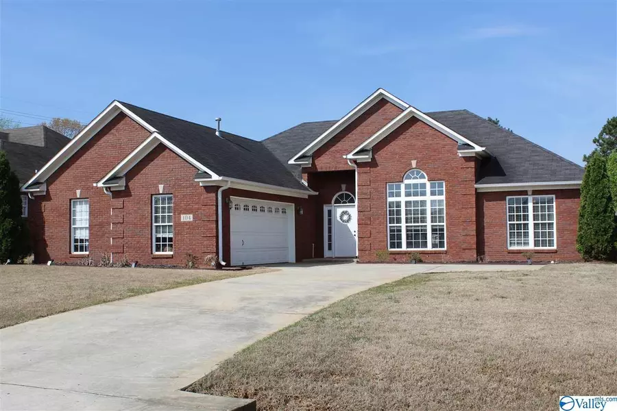 104 Appleberry Lane, Harvest, AL 35749