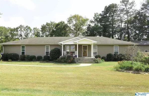 2998 Cedar Circle, Southside, AL 35907