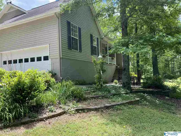 Gallant, AL 35972,722 Robinson Road