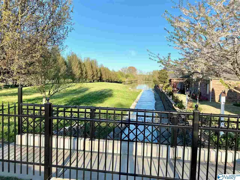 3709 Colorado Court SW, Decatur, AL 35602