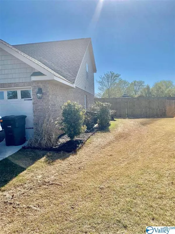 Madison, AL 35757,104 Summer Cove Circle