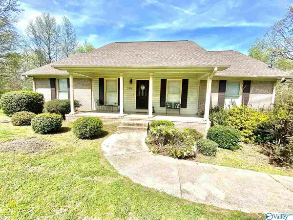 1109 Jimmy Drive, Glencoe, AL 35905