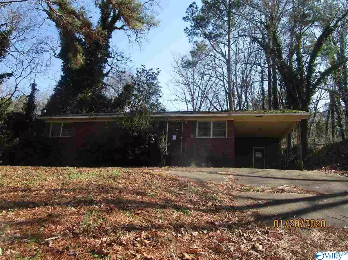 Anniston, AL 36207,1023 Cynthia Crescent