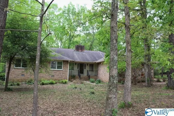 Arab, AL 35016,1888 Martha Lane NE