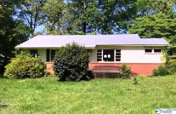 41 Eden Drive, Sylacauga, AL 35150