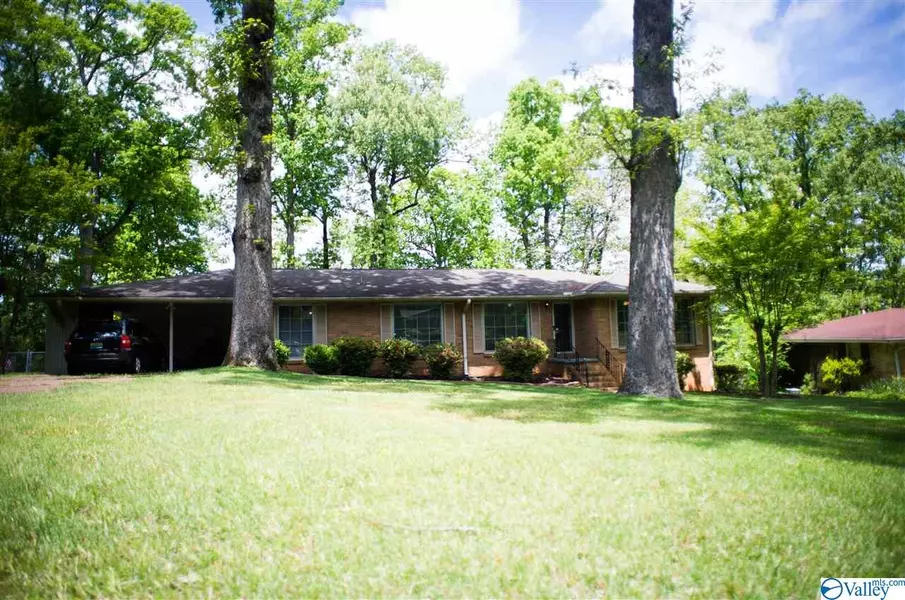 2327 Sherrod Avenue, Florence, AL 35630