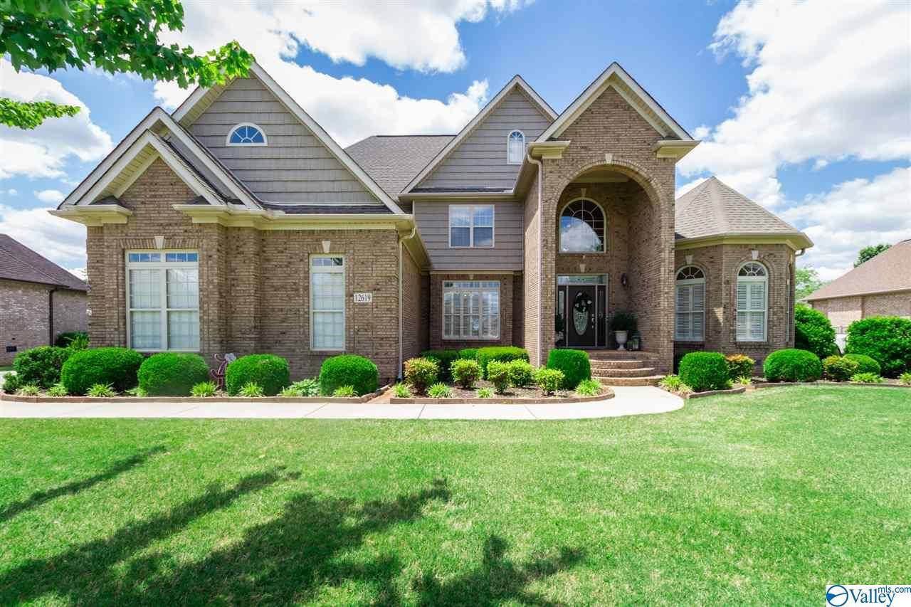 12619 Elmhurst Drive, Athens, AL 35613
