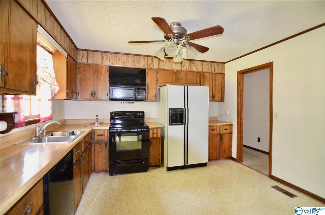 Southside, AL 35907,3660 Vistamont Circle S
