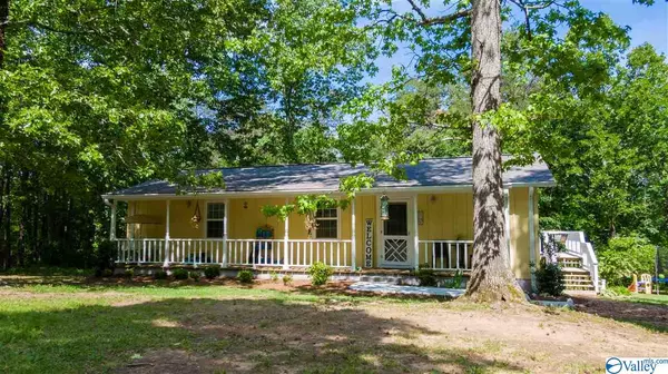 118 Isom Road SE, Fort Payne, AL 35967